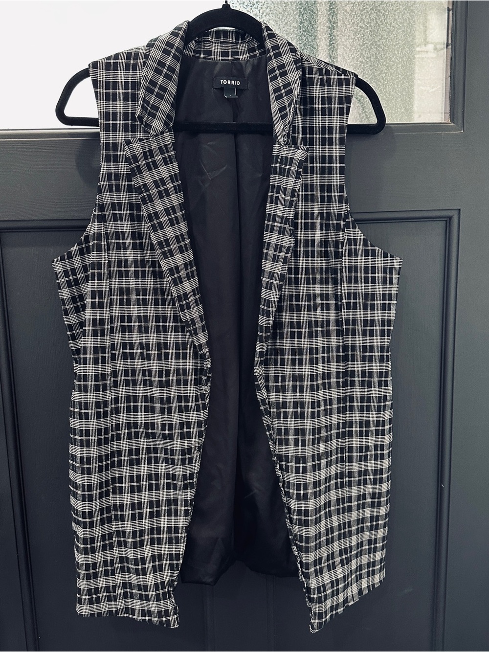 torrid Black and White Plaid Sleeveless Blazer Vest